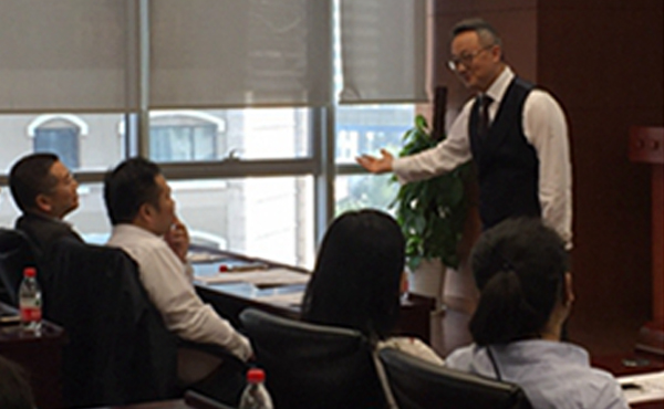 我所律师应邀作《股东控制权争夺与预防》案例研讨讲座