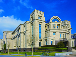 Equity Classroom: Shareholder Dispute Litigation and Negotiation Course Enters Fudan University (1)