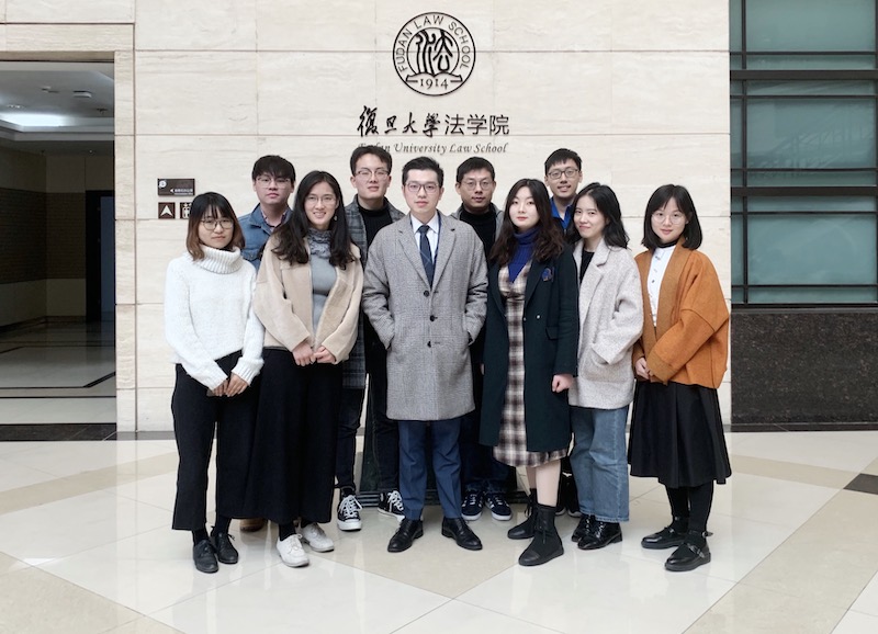 顾立平律师参加复旦大学法学院导师叙餐会