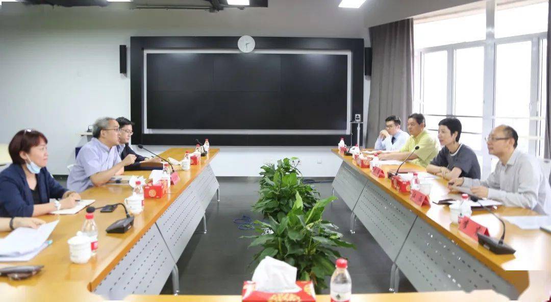 “一网通办”民主监督，我所律师代表知联会调研静安行政服务中心