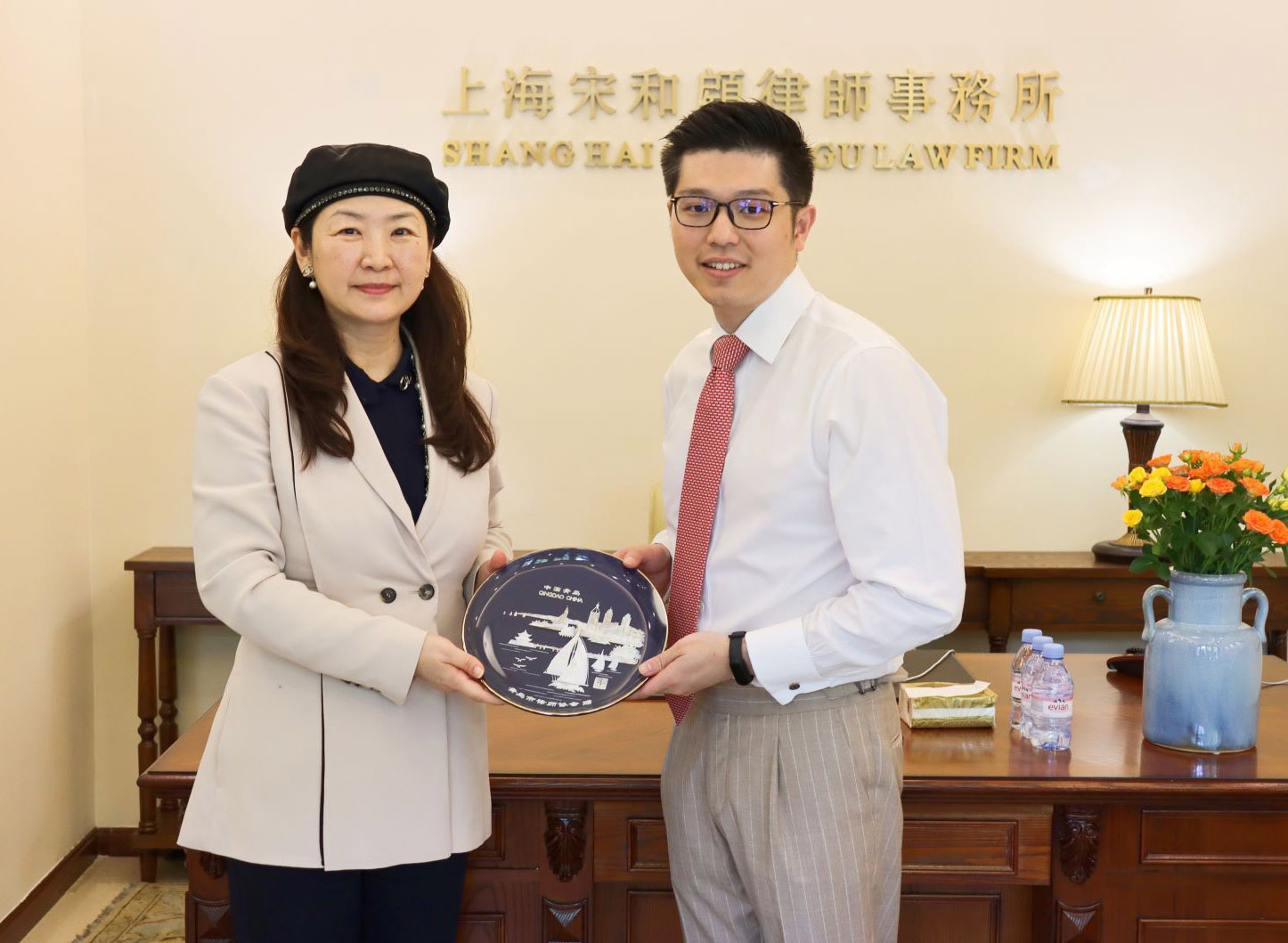 交流促成长——青岛市律师协会莅临我所参观交流